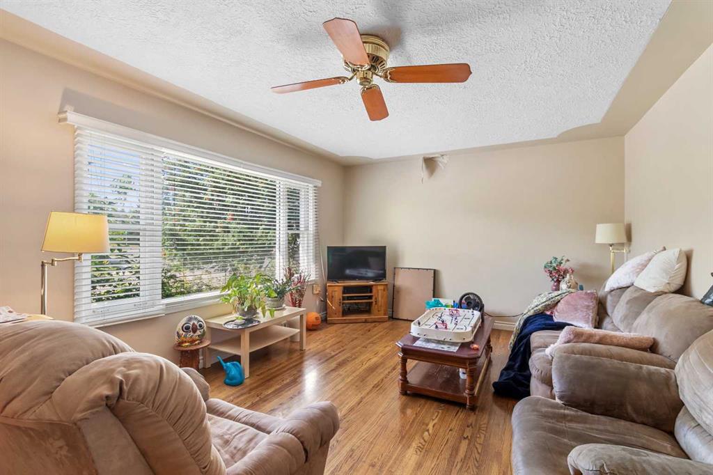 Third View of 5337 44 Avenue , Woodlea, Red Deer, Alberta, T4N 3J1