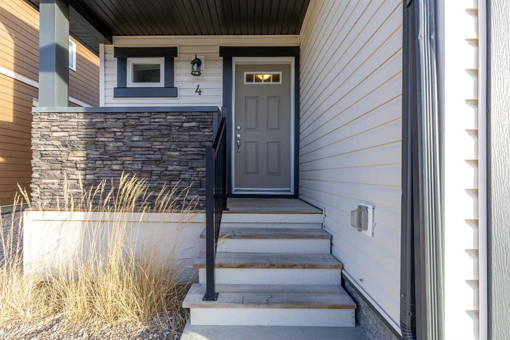 Fifth View of 4, 1202 Keystone Road W, Copperwood, Lethbridge, Alberta, T1J 5H6