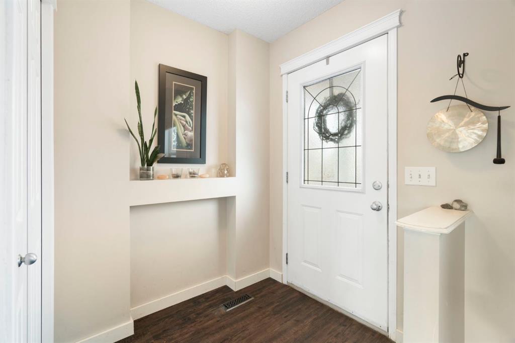 Third View of 284 Copperfield Heights SE, Copperfield, Calgary, Alberta, T2Z4R3