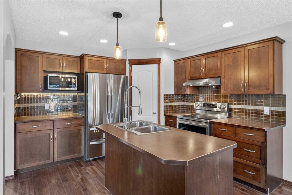 Fourth View of 4358 Elgin Avenue SE, McKenzie Towne, Calgary, Alberta, T2Z 4V9