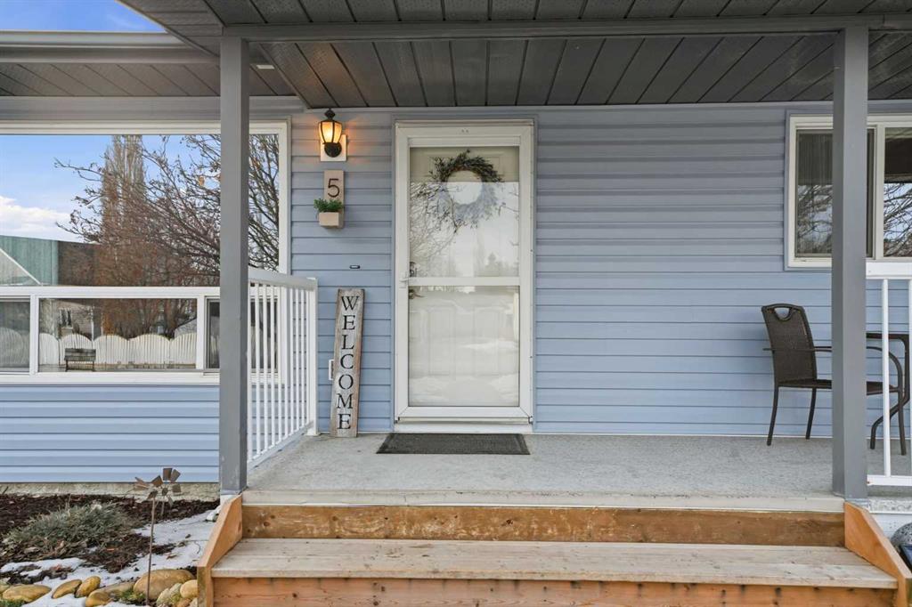 Fourth View of 5 Greenview Way , Green Meadow, Strathmore, Alberta, T1P 1L2