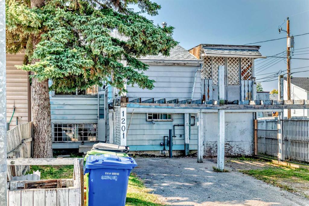 Third View of 1201 53B Street SE, Penbrooke Meadows, Calgary, Alberta, T2A1W1