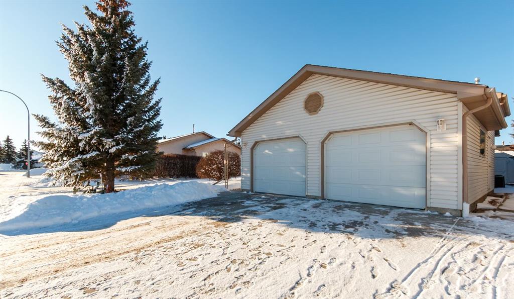 Third View of 5412 61 Avenue , NONE, Olds, Alberta, T4H 1V3