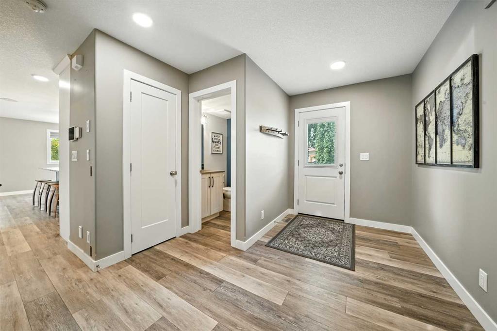 Fourth View of 6 Wiltshire Place , West Park, Red Deer, Alberta, T4N 6B7