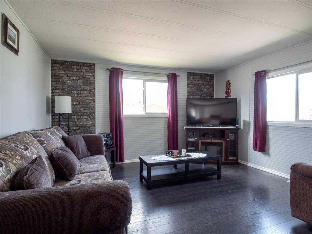 Fifth View of 129 Grey Crescent , Gregoire Park, Fort McMurray, Alberta, T9H 2N4