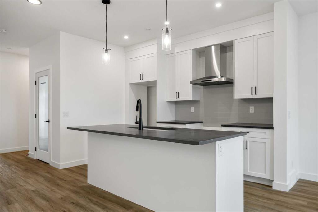 497 Hotchkiss Drive SE, A2277936, Alberta,