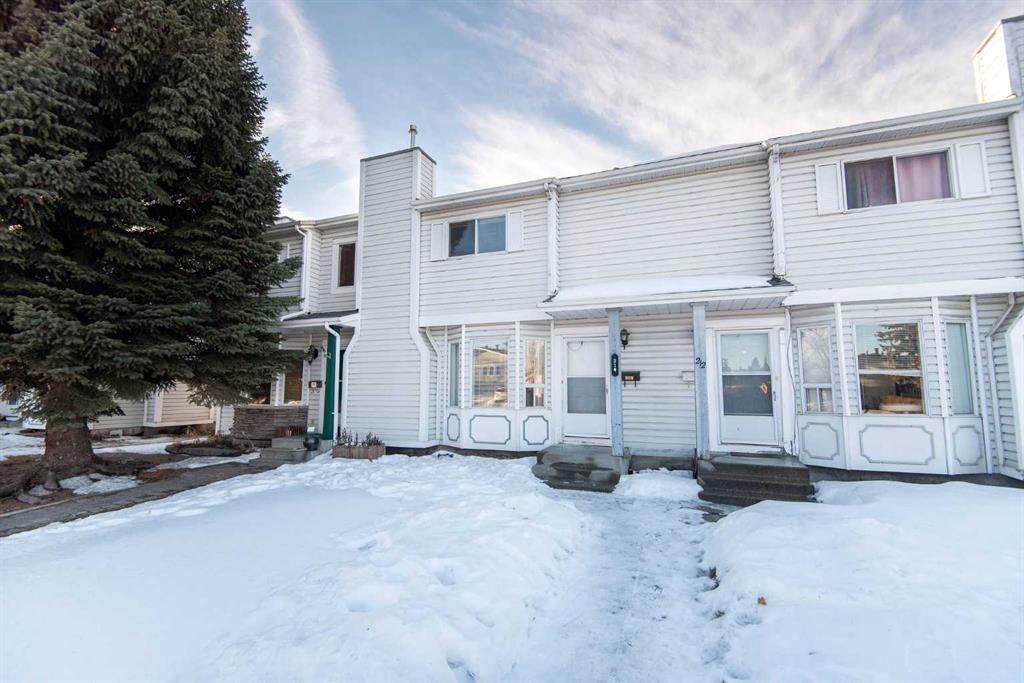 Second View of 210 Northey Avenue , Normandeau, Red Deer, Alberta, T4P 3J6