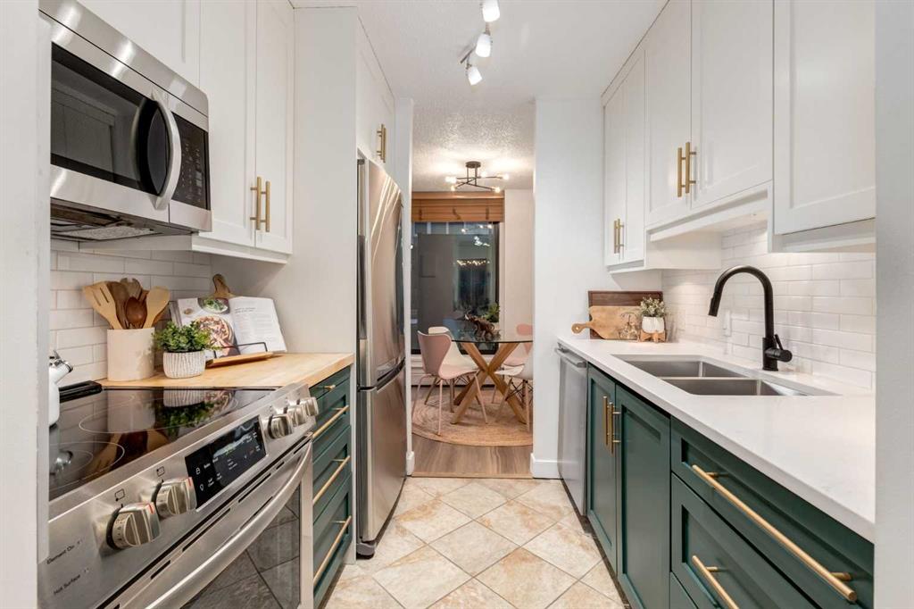 Second View of 206, 718 12 Avenue SW, Beltline, Calgary, Alberta, T2R 0H7