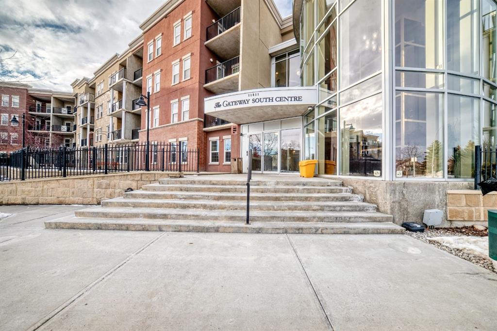 Second View of 3304, 11811 Lake Fraser Drive SE, Lake Bonavista, Calgary, Alberta, T2J7J1