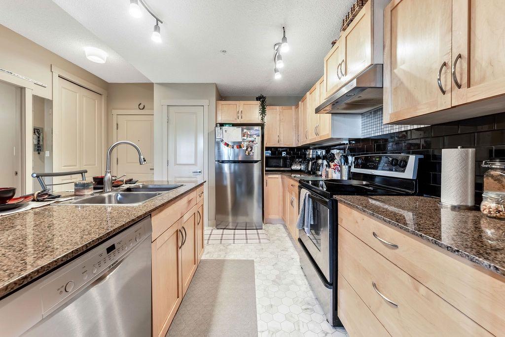 Fifth View of 3305, 5605 Henwood Street SW, Garrison Green, Calgary, Alberta, T3E 7R2