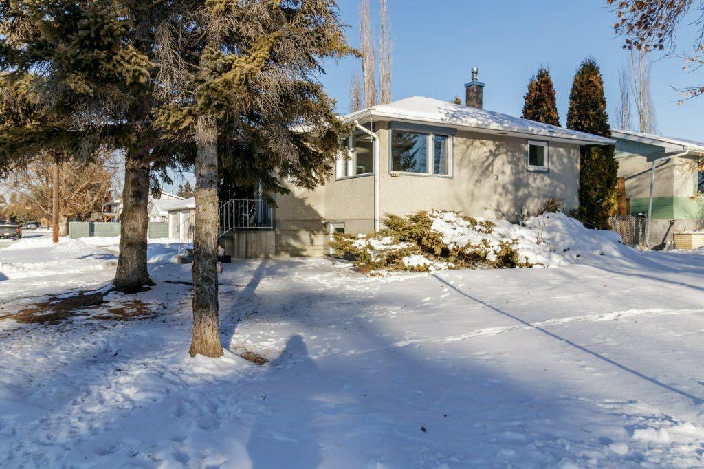 Second View of 3738 46 Street , Eastview, Red Deer, Alberta, T4N 1L6