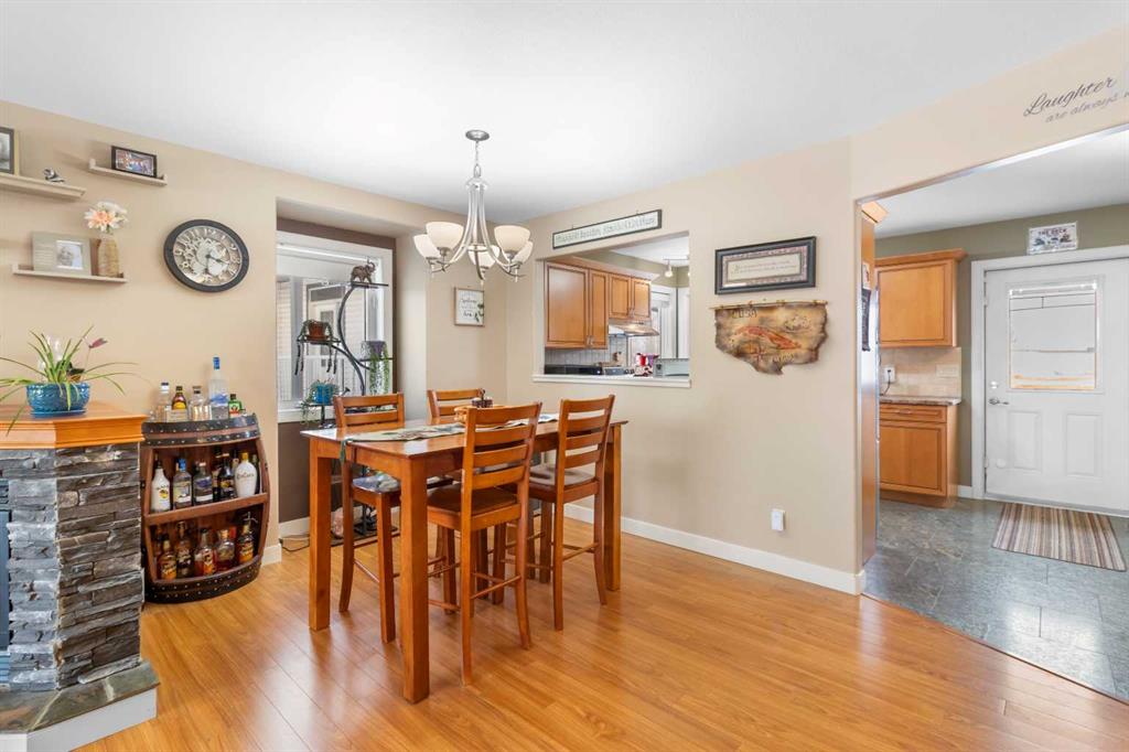 Fifth View of 1231 21 Street , NONE, Bowden, Alberta, T0M2A0