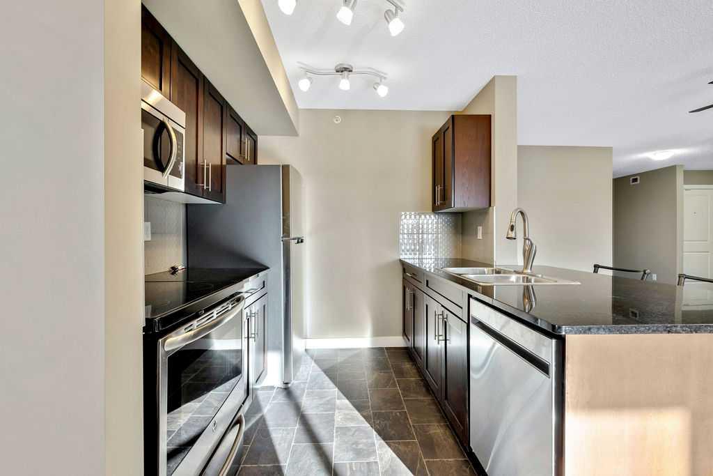 Fifth View of 7402, 403 Mackenzie Way SW, Downtown, Airdrie, Alberta, T4B 3V7