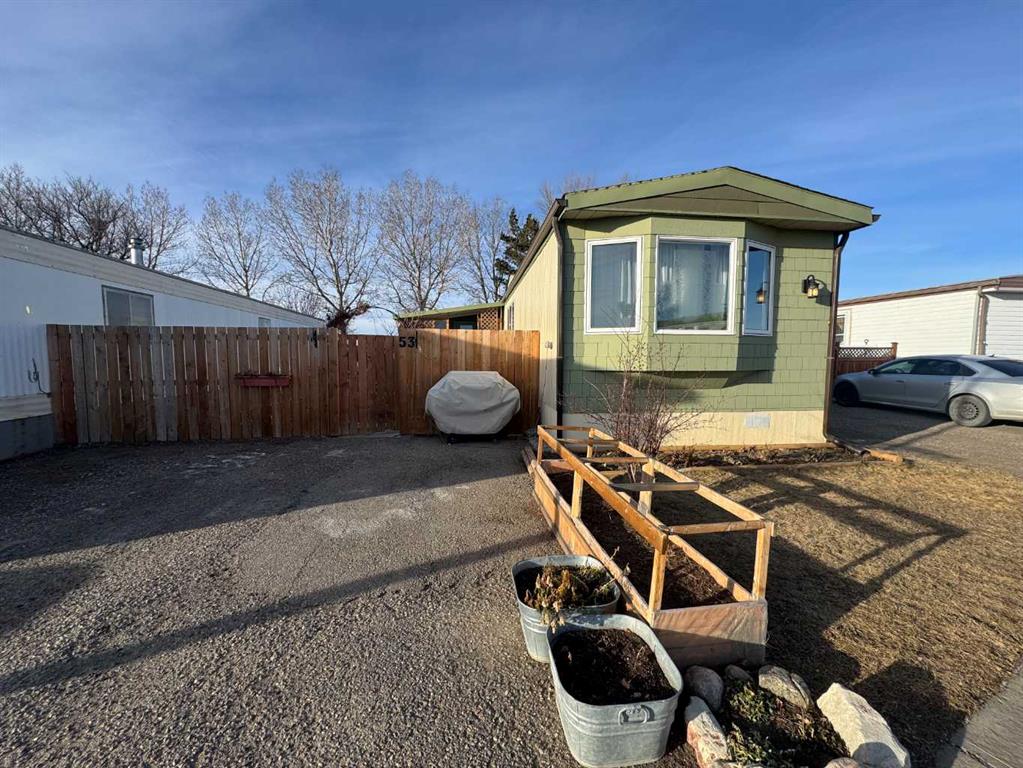 53, 2715 Westside Drive W, A2278296, Alberta,