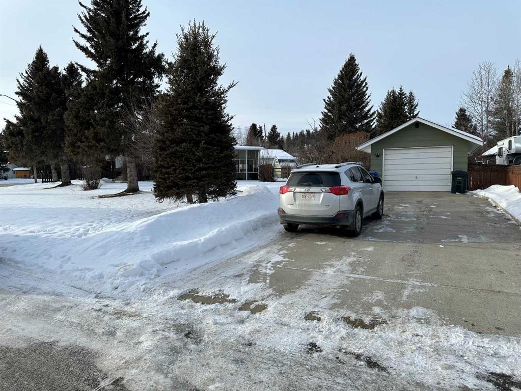 Fourth View of 224 5th Ave NE  , NONE, Sundre, Alberta, T0M 1X0