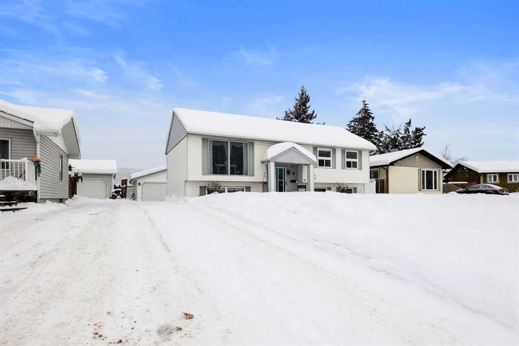 9 Bennett Crescent , A2278335, Alberta,