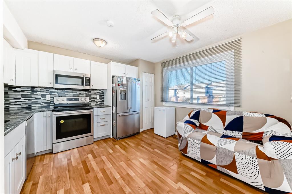 Fourth View of 4523 47 Street , Eastgate, Innisfail, Alberta, T4G 1P5