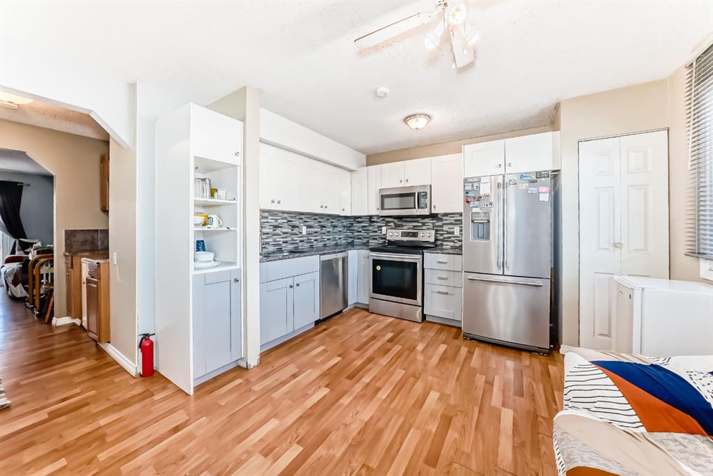 Fifth View of 4523 47 Street , Eastgate, Innisfail, Alberta, T4G 1P5