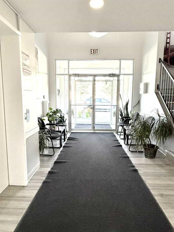 Third View of 207, 5555 Falsbridge Drive NE, Falconridge, Calgary, Alberta, T3J 3E8