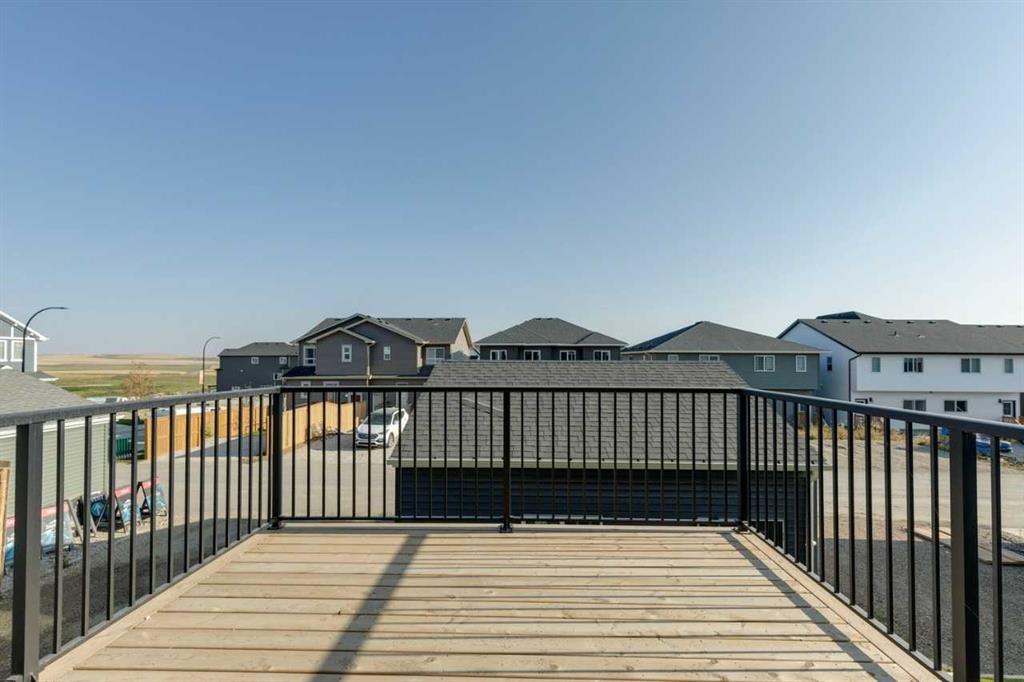 Fourth View of 174 Mitchell Road NW, Glacier Ridge, Calgary, Alberta, T3R2B5