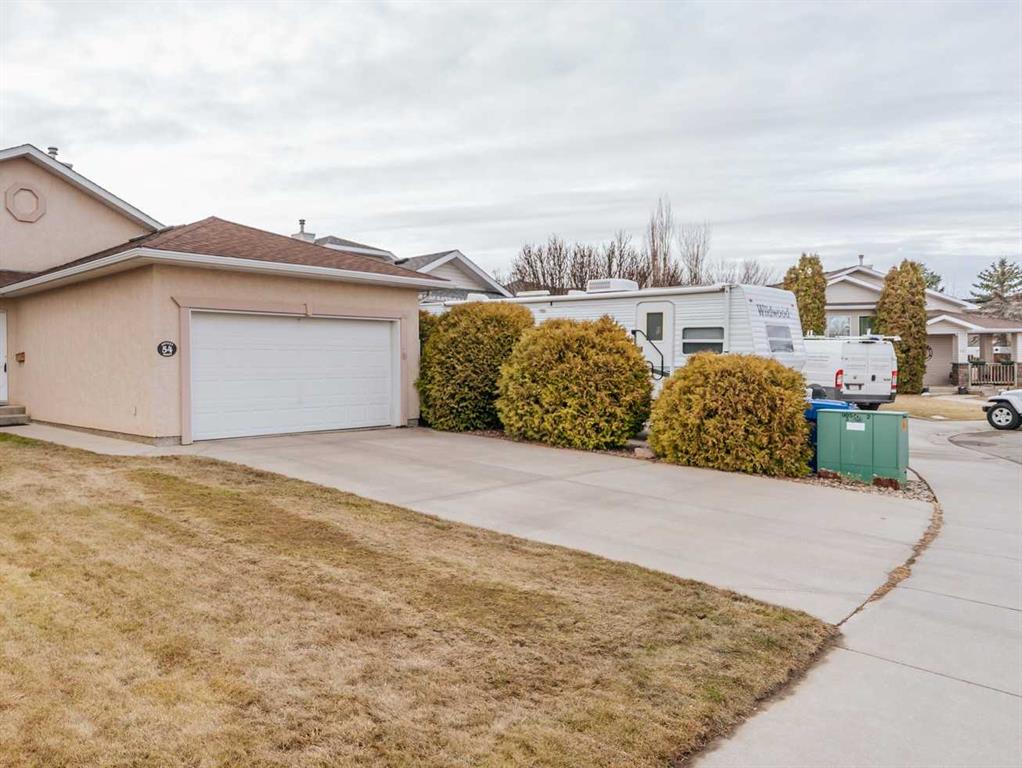 Fourth View of 54 Kodiak Crescent N, Uplands, Lethbridge, Alberta, T1H 6S4