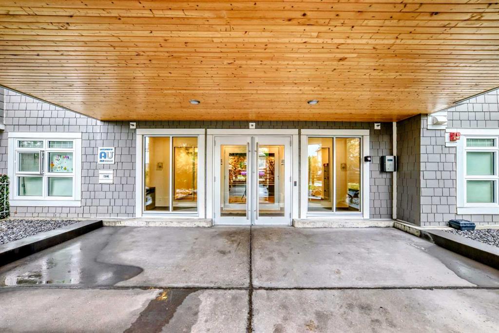 Third View of 316, 25 Auburn Meadows Avenue SE, Auburn Bay, Calgary, Alberta, T3M 2L3