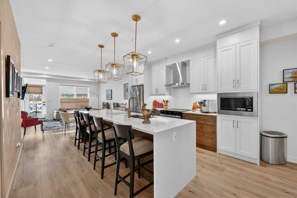 7306, 1802 Mahogany Boulevard SE, A2278642, Alberta,