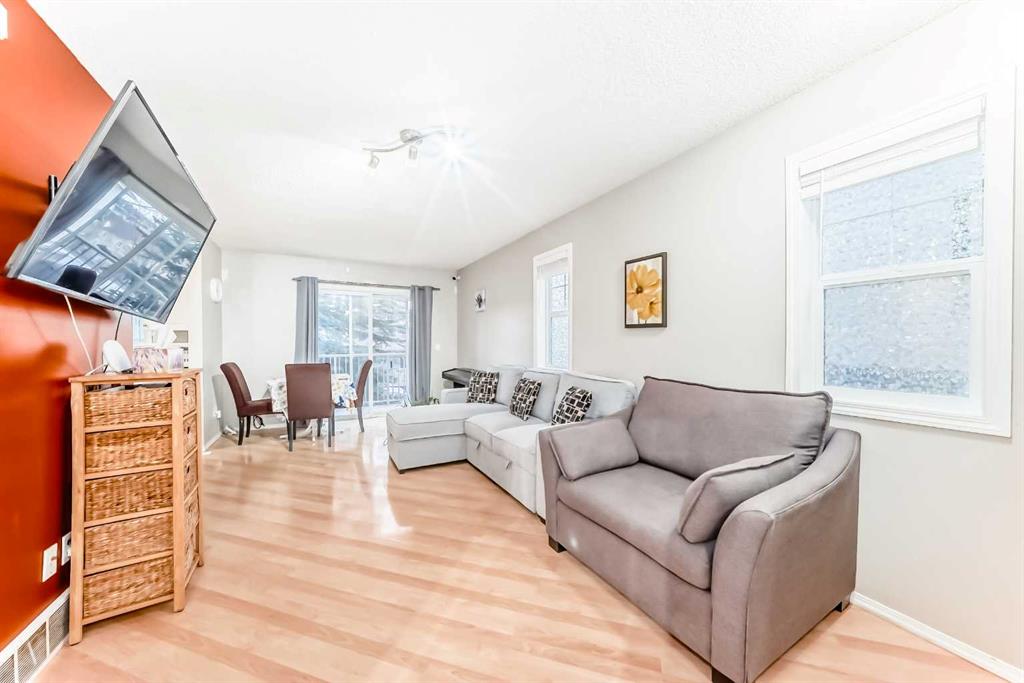 Fourth View of 82 Citadel Point NW, Citadel, Calgary, Alberta, T3G5L2