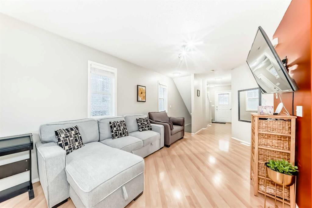 Fifth View of 82 Citadel Point NW, Citadel, Calgary, Alberta, T3G5L2