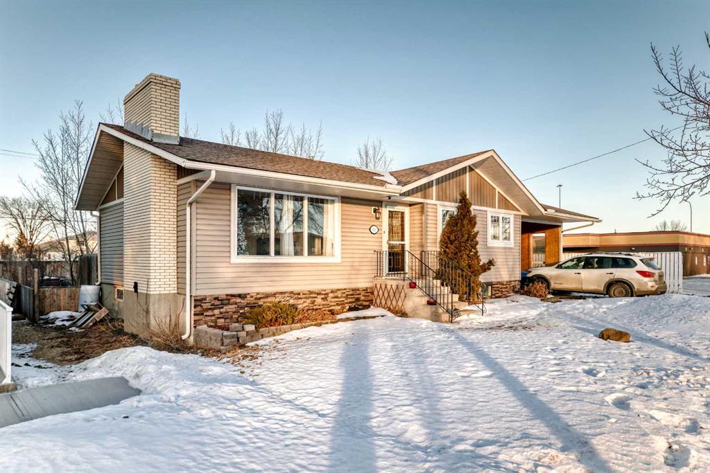 Third View of 516 2 Avenue NE, Old Town, Airdrie, Alberta, T4B1R4