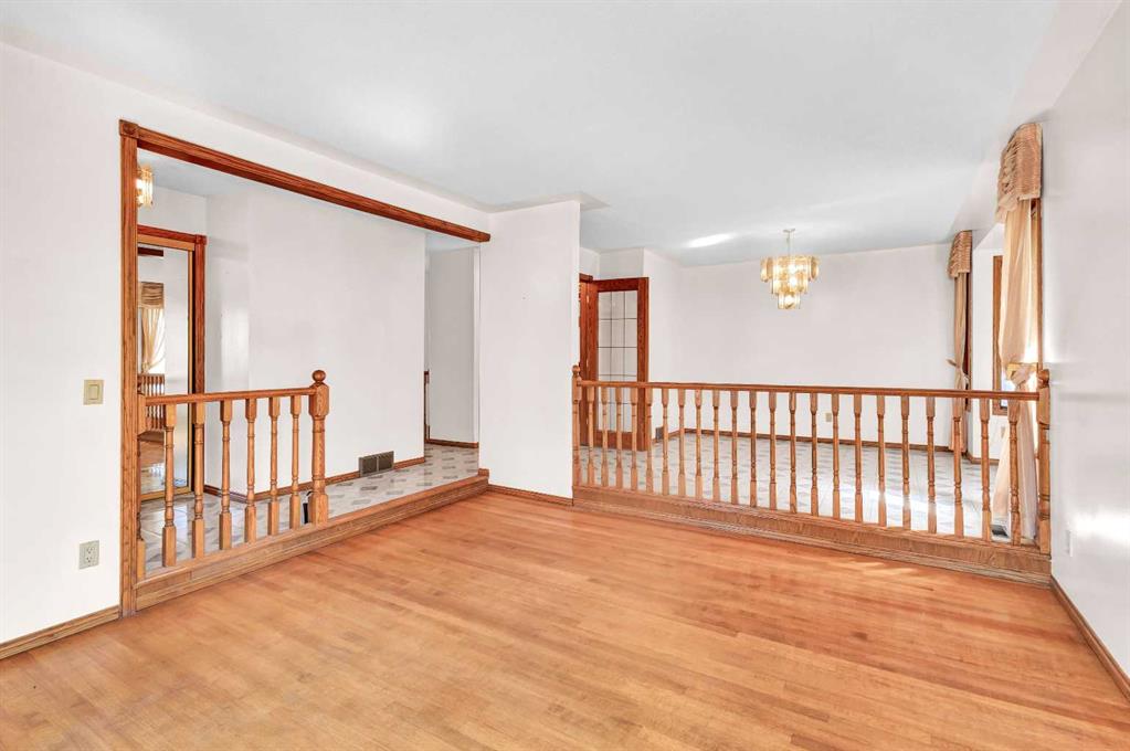 Fifth View of 125 Edgebrook Road NW, Edgemont, Calgary, Alberta, T3A 4N3