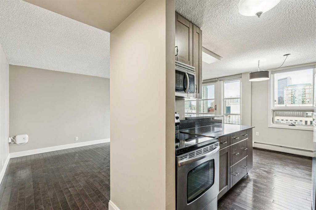 Third View of 1103, 733 14 Avenue SW, Beltline, Calgary, Alberta, T2R 0N3