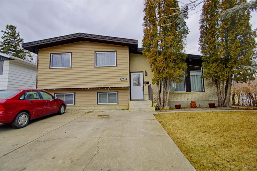 Third View of 2418 20 Street N, Winston Churchill, Lethbridge, Alberta, T1H 4T8