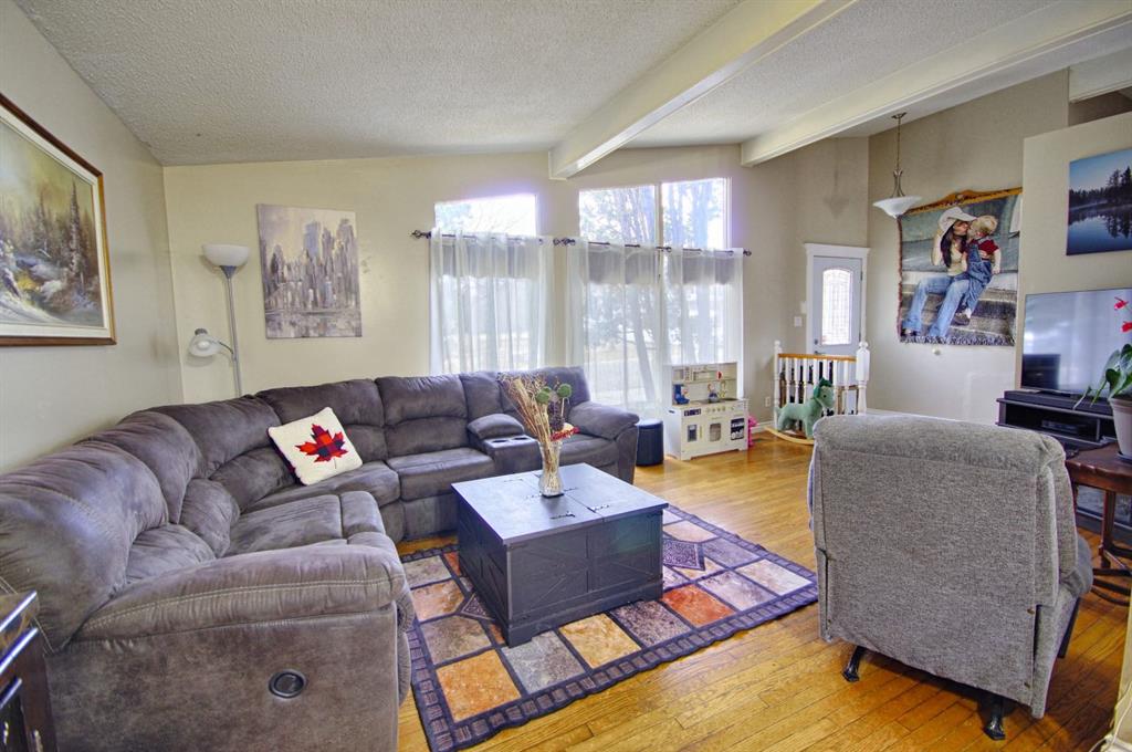 Fifth View of 2418 20 Street N, Winston Churchill, Lethbridge, Alberta, T1H 4T8