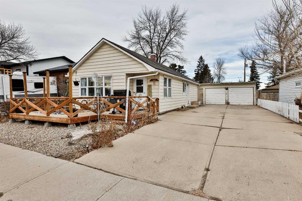 1408 21 Avenue , A2279097, Alberta,