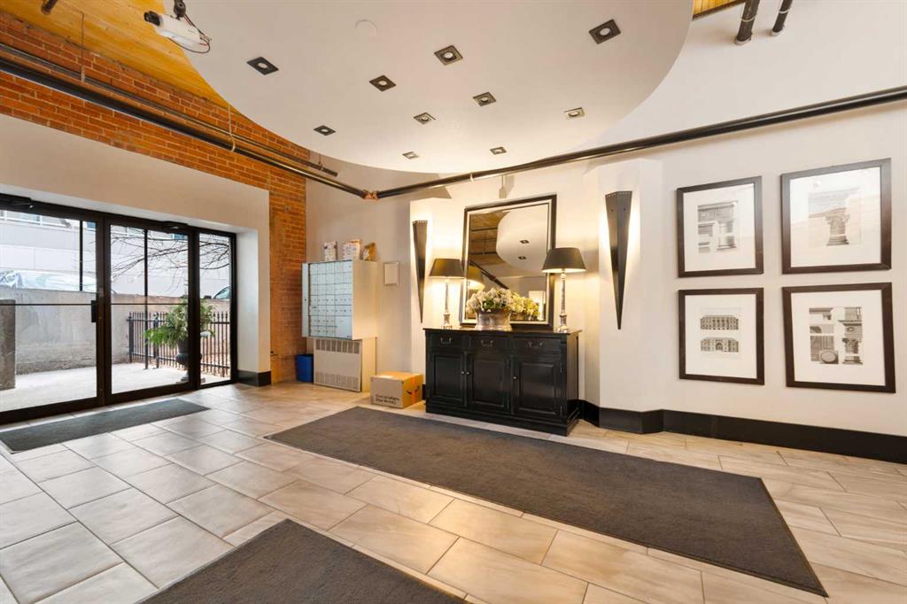 Fifth View of 305, 535 10 Avenue SW, Beltline, Calgary, Alberta, T2R 0A8