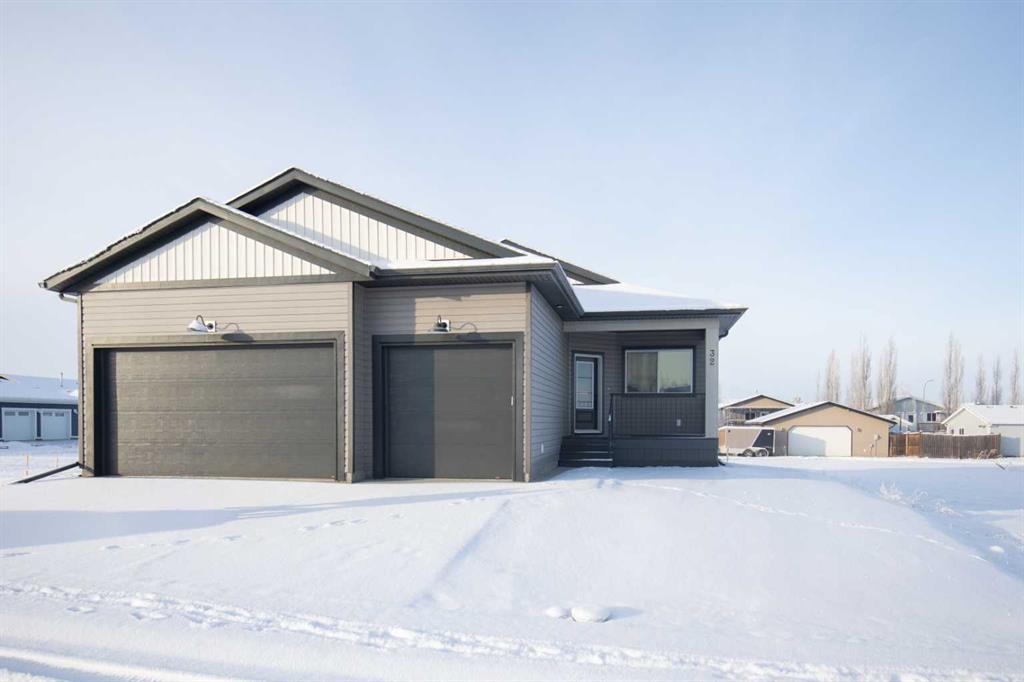 32 Sunrise Crescent N, A2279132, Alberta,