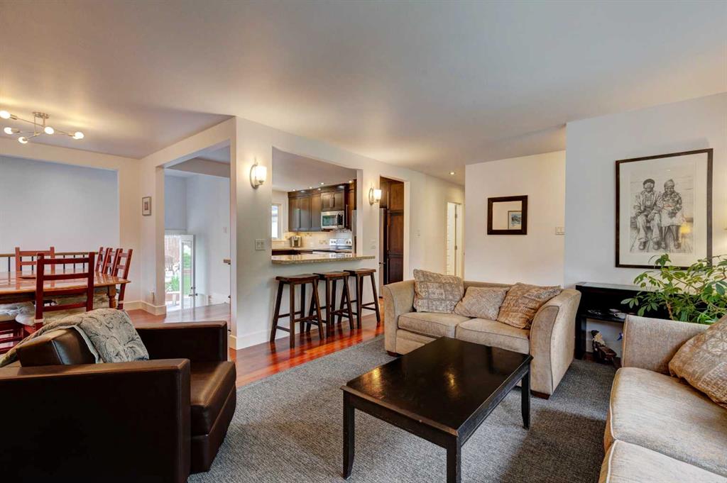 Fifth View of 82 Gladys Ridge Road SW, Glendale, Calgary, Alberta, T3E 4J1