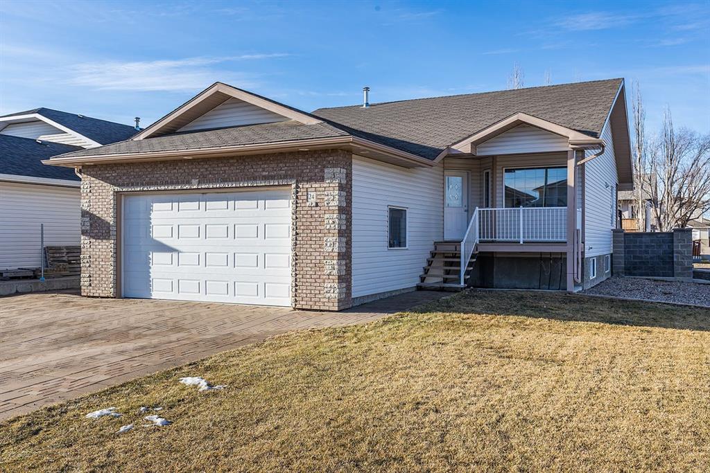 Second View of 24 Vista Road SE, SE Southridge, Medicine Hat, Alberta, T1B4S9