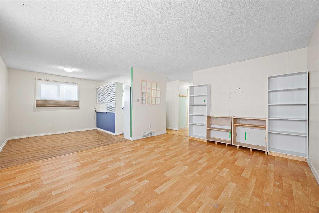 Third View of 5667 43 Street , Southridge, Lloydminster, Alberta, T9V 1C7