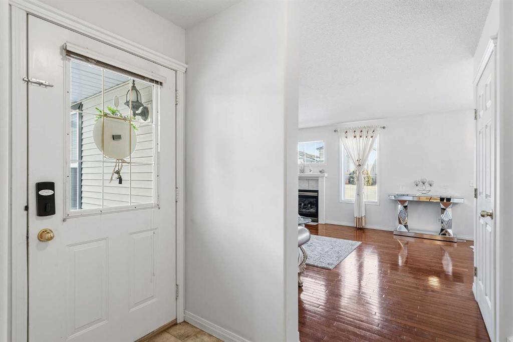 Fourth View of 25, 12 Silver Creek Boulevard NW, Silver Creek, Airdrie, Alberta, T4B 2R2