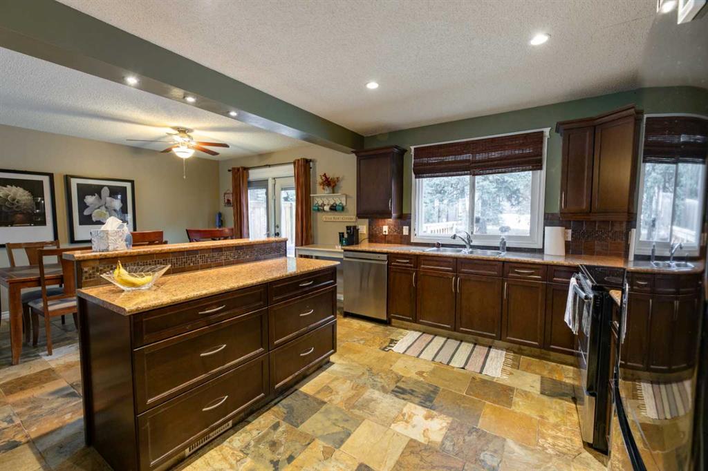 Third View of 124 Cheviot Drive , Mountain View, Hinton, Alberta, T7V1P9