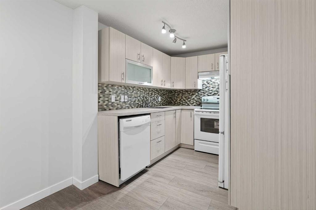 Fifth View of 2, 713 Mcdougall Road NE, Bridgeland/Riverside, Calgary, Alberta, T2E 4Z9