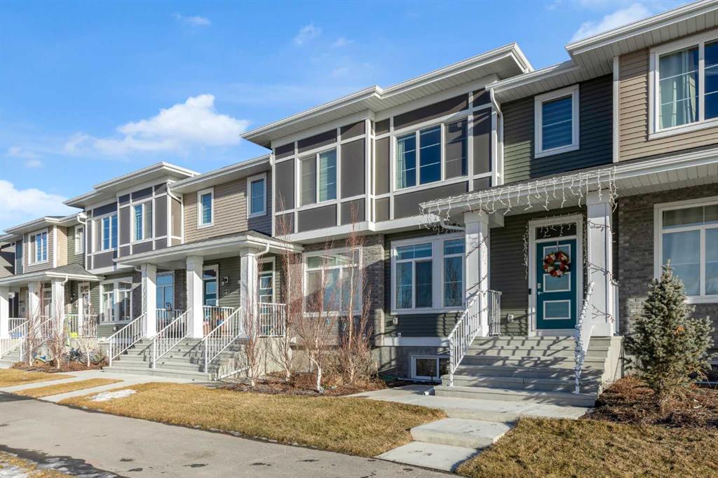 Third View of 1090 Cobblestone Boulevard SW, Cobblestone Creek, Airdrie, Alberta, T4B 5L3