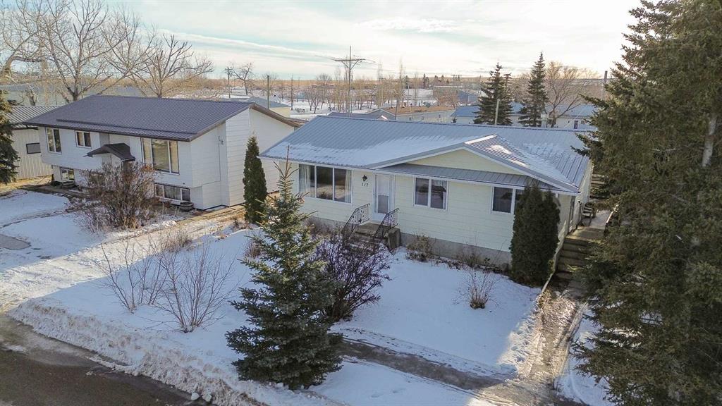 Third View of 117 3 Avenue NE, NONE, Delia, Alberta, T0J 0W0