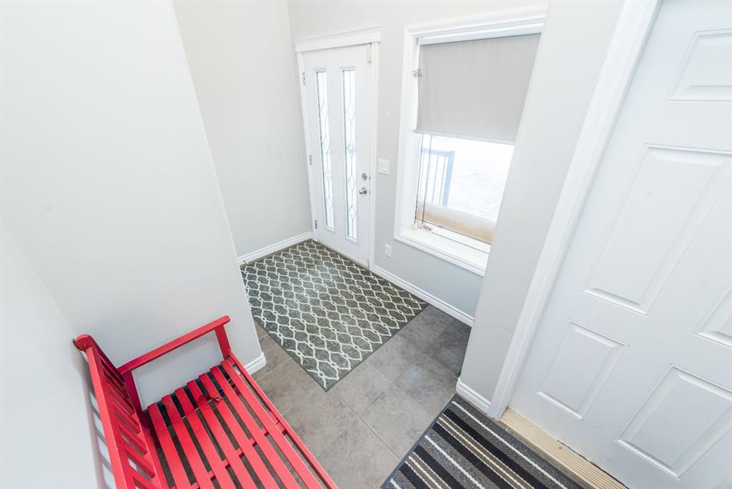 Fifth View of 10253 Landing Drive , Crystal Landing, Grande Prairie, Alberta, T8X 0B5