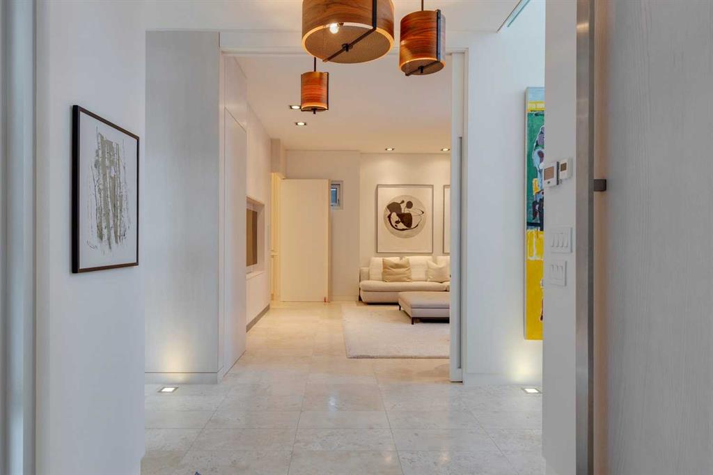 Fourth View of 3033 1st Street SW, Roxboro, Calgary, Alberta, T2S 1P7