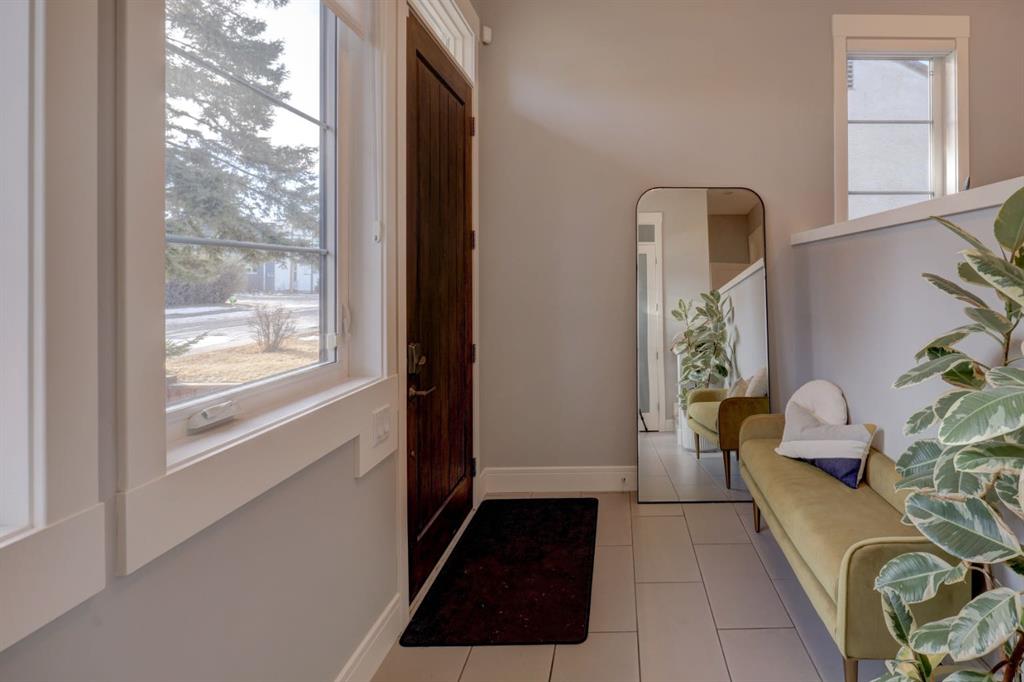 Fourth View of 510 22 Avenue NE, Winston Heights/Mountview, Calgary, Alberta, T2E 1T9