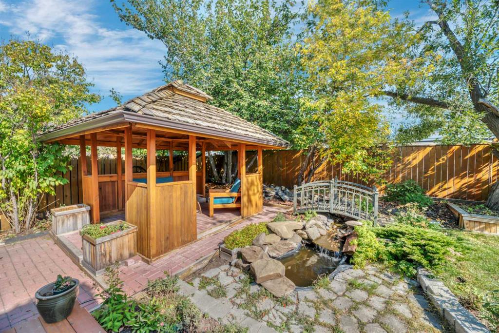 Fifth View of 233 Thornbriar Green , Thorncliff_Strathmore, Strathmore, Alberta, T1P 1C4