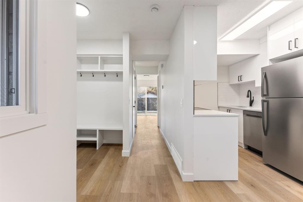 Fourth View of 509, 6223 31 Avenue NW, Bowness, Calgary, Alberta, T3B 3X2